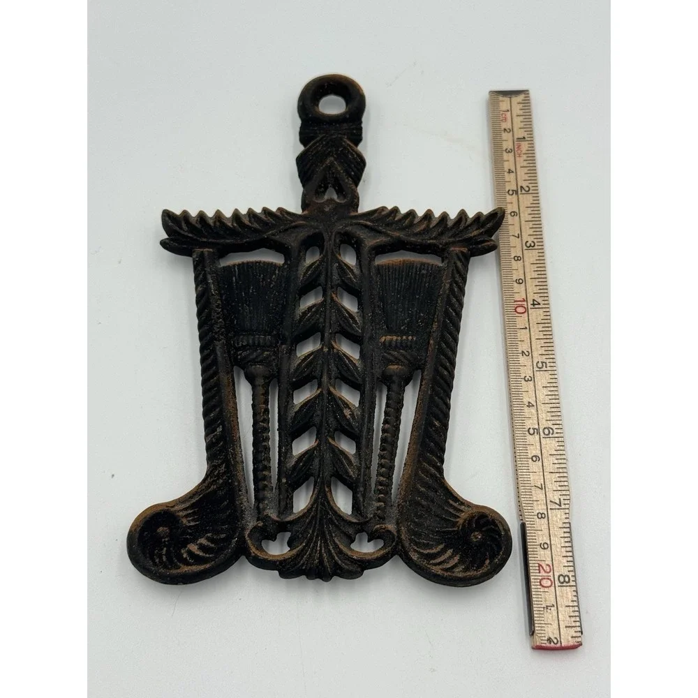 Brooms Black Trivet Cast Iron Metal Vintage 7.25
